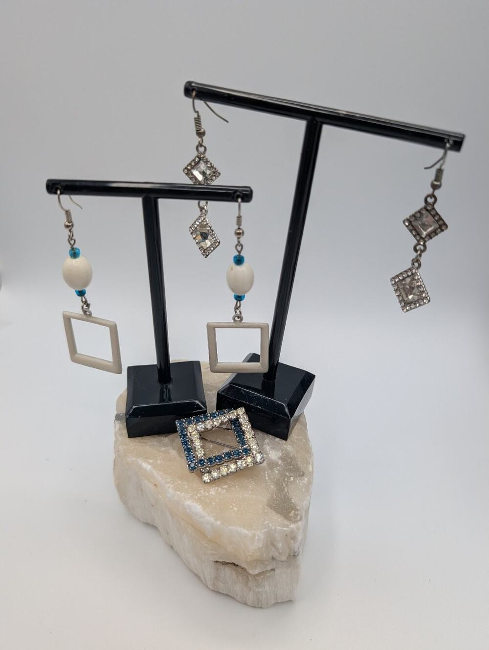 Lot of 2 Pairs Dangle Earrings Silver Tone White Blue Rhinestone Square Pin Set